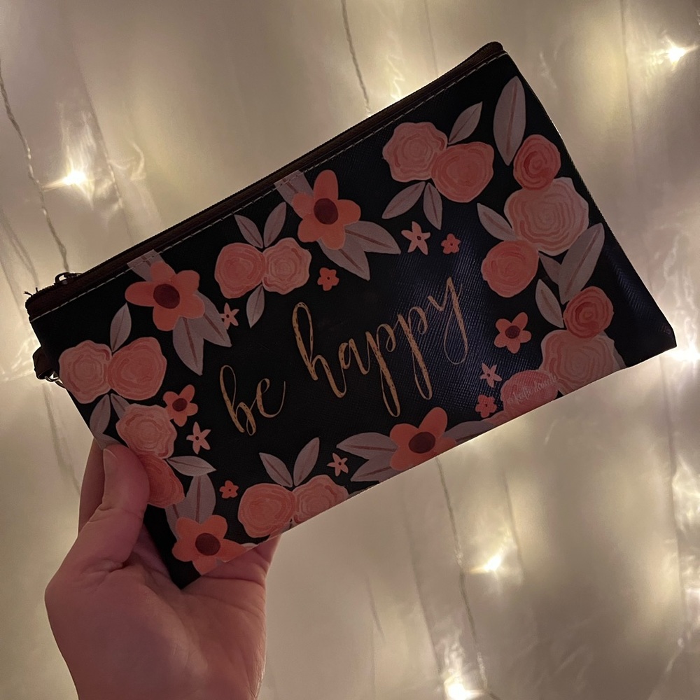 “Be Happy” clutch